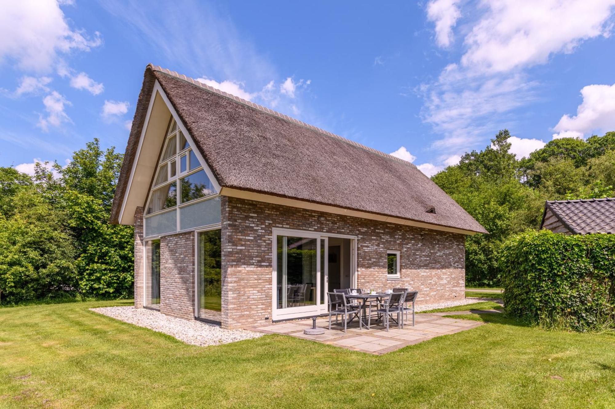 Summio Buitenplaats De Marke Holiday home Ruinen